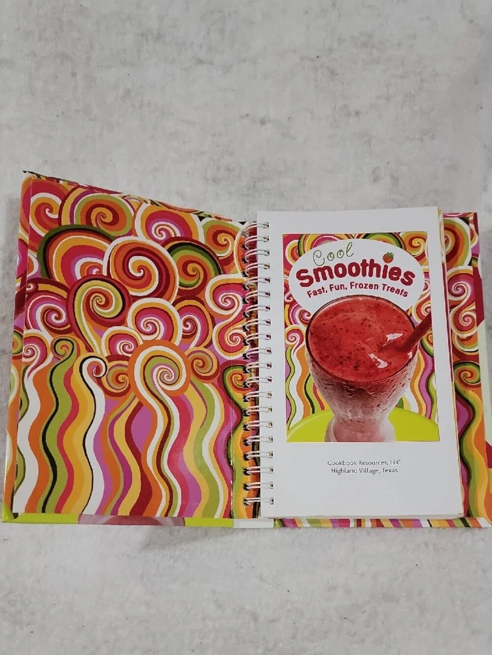 Fast, Fun, Frozen Treats -  Smoothie Recipe Book